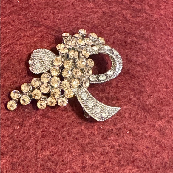ROM Jewelry - VTG 1980s signed ROM pink and white rhinestone bow brooch